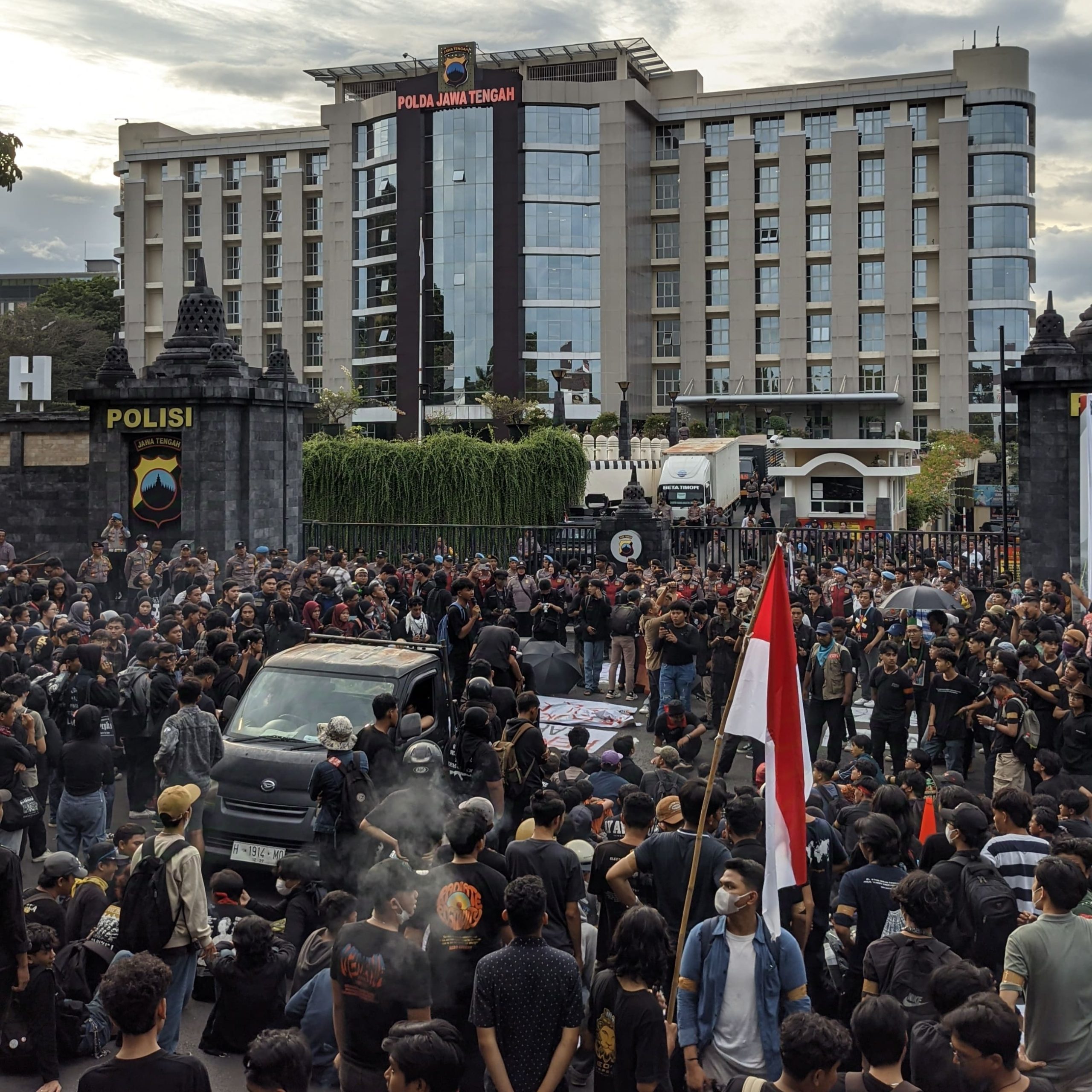 Tuntutan Keadilan untuk Gamma, Korban Tembakan Polisi